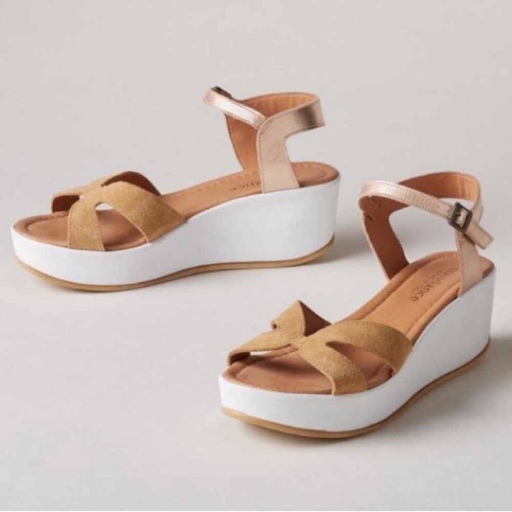 Sundance leather upper platform wedge sandals women’s shoe size 39 US 8 Summer